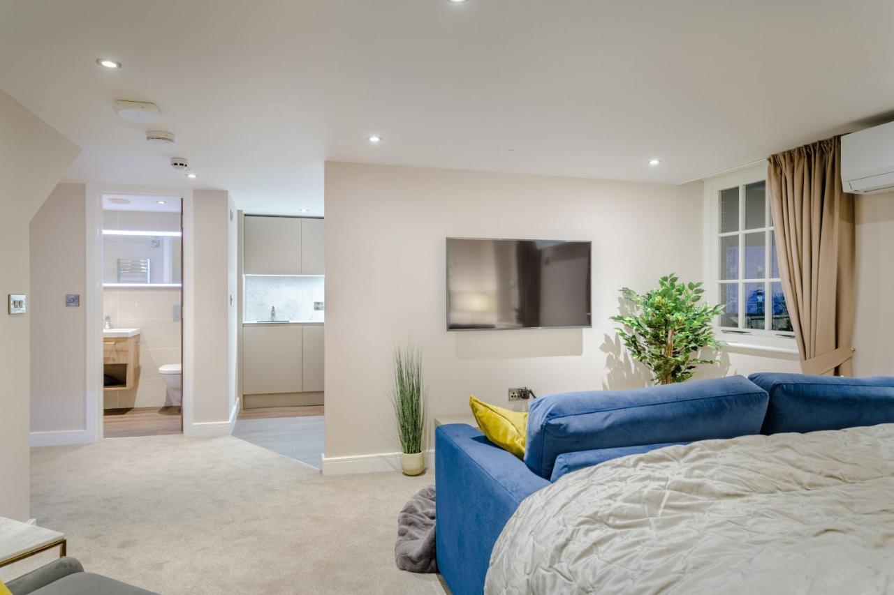 Heritage Mews 4*