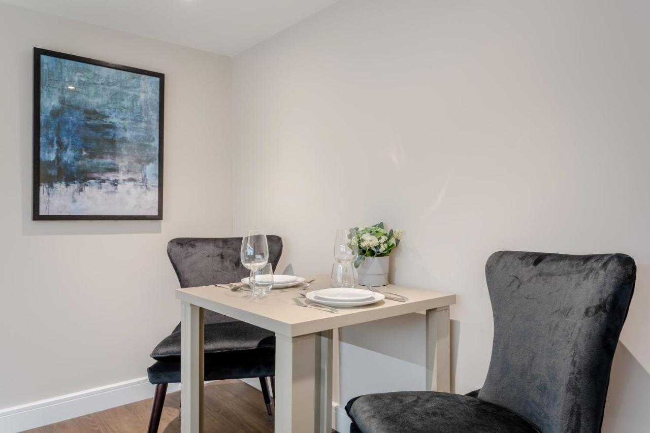 Aparthotel Heritage Mews 4*